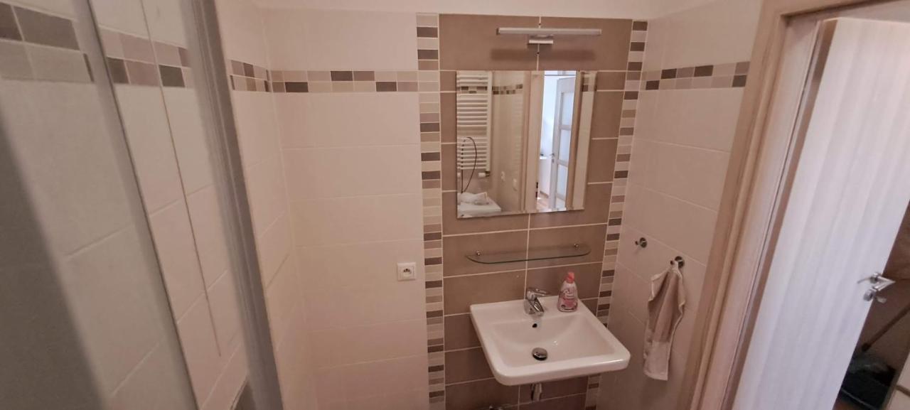 Apartment 153 - Rezidence Eliska - Prague 9 ภายนอก รูปภาพ